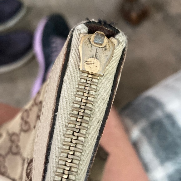 Authentic GUCCI Abbey Tote Tan GG Canvas & Beige Cream Leather - Picture 16 of 16